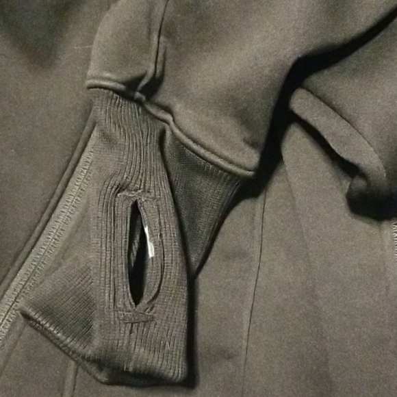 Cabela's Fleece Lined Zip Up - Picture 9 of 12